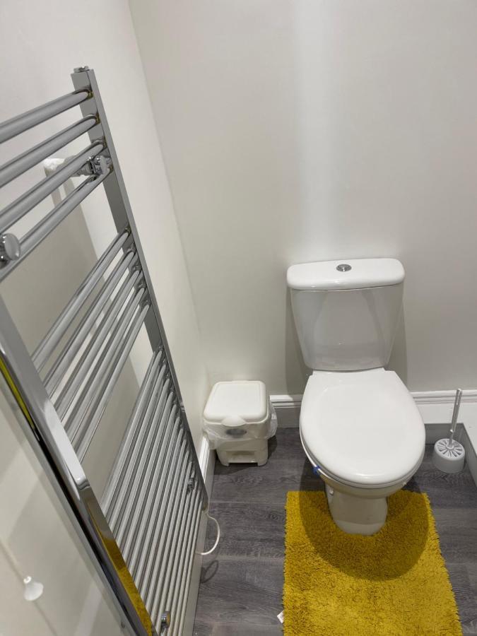 Private Room 6 Bristol Bagian luar foto
